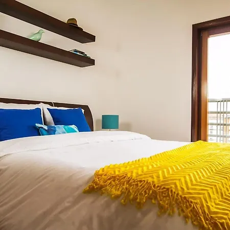 Turmhaus Mit Freier Garage Apartment Aveiro