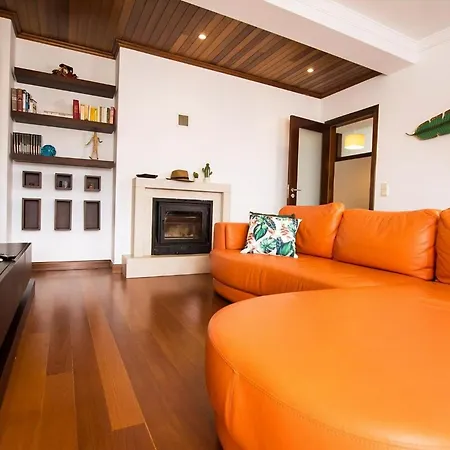 Apartment Turmhaus Mit Freier Garage Aveiro